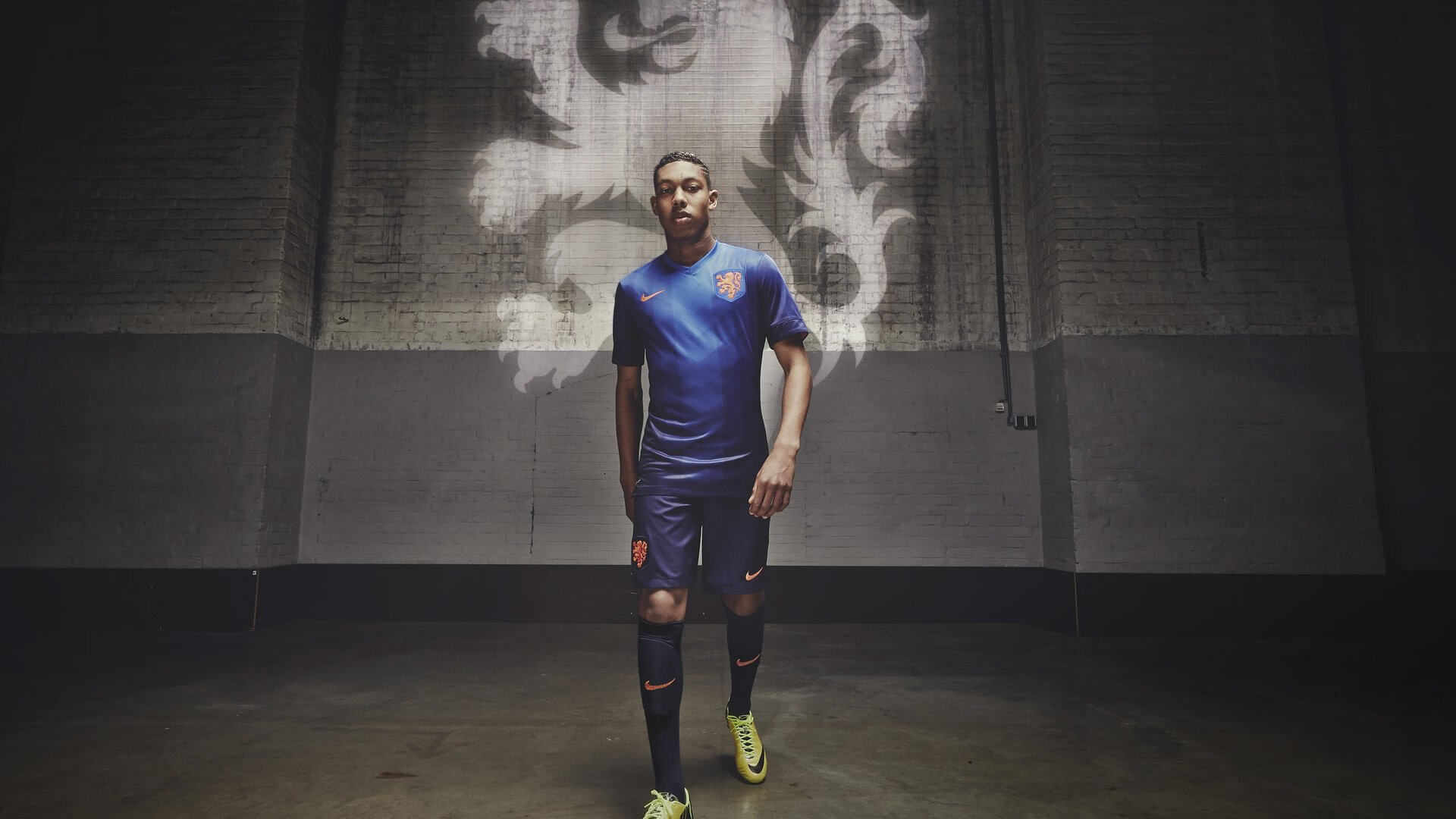 勇士主场三连胜库里状态火热，勇士对雷霆库里12记三分全场回放