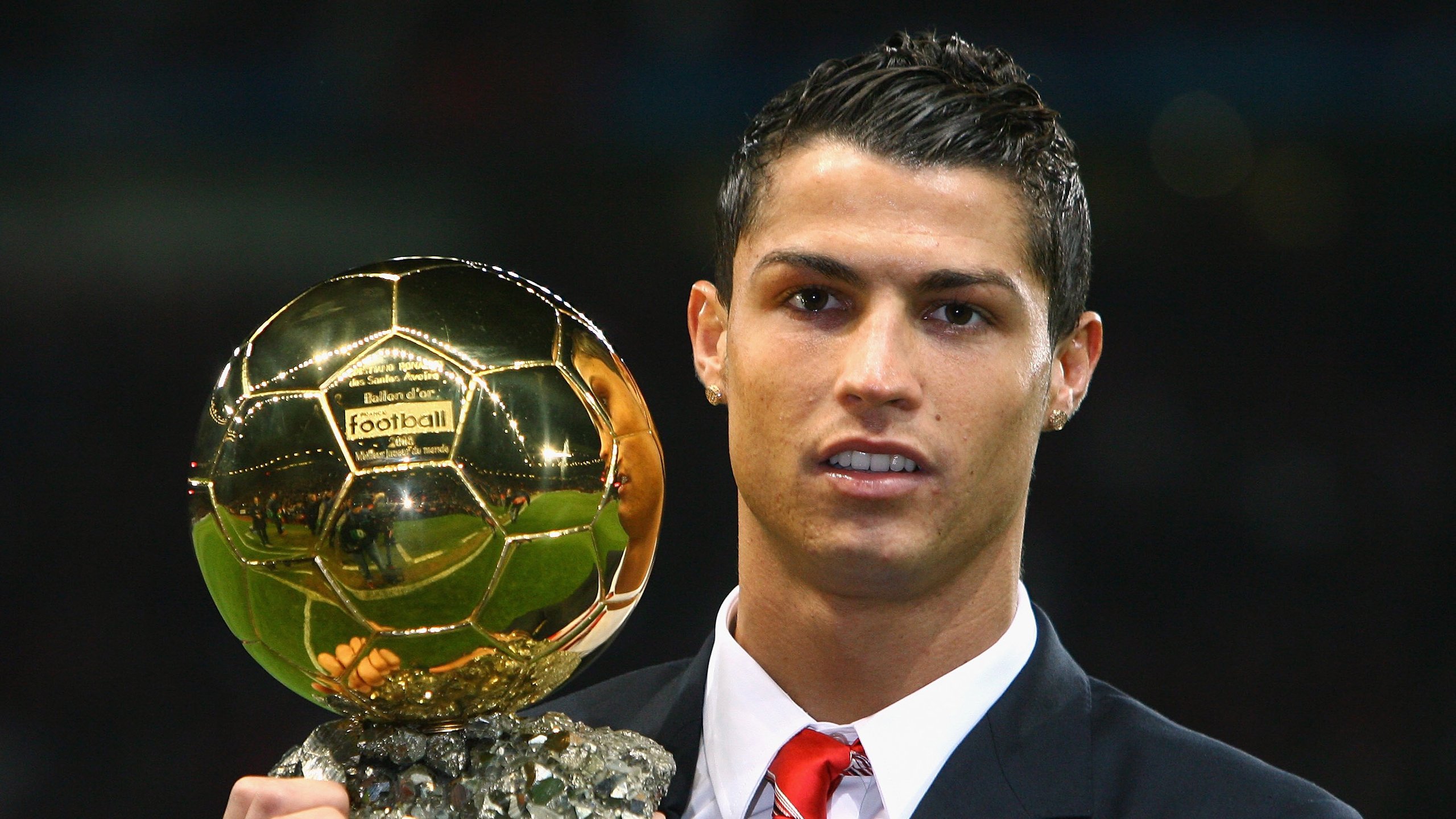 梅西vsC罗再度交锋,谁能笑到最后,梅西orc罗