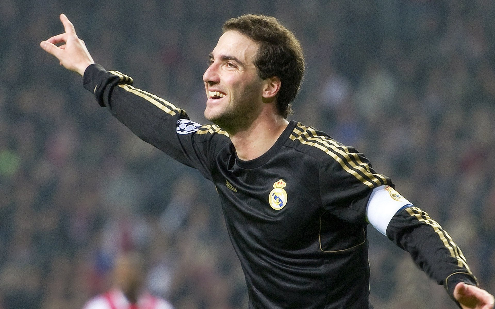 中超俱乐部是否注重青少年球员比赛经验积累,中超俱乐部现状